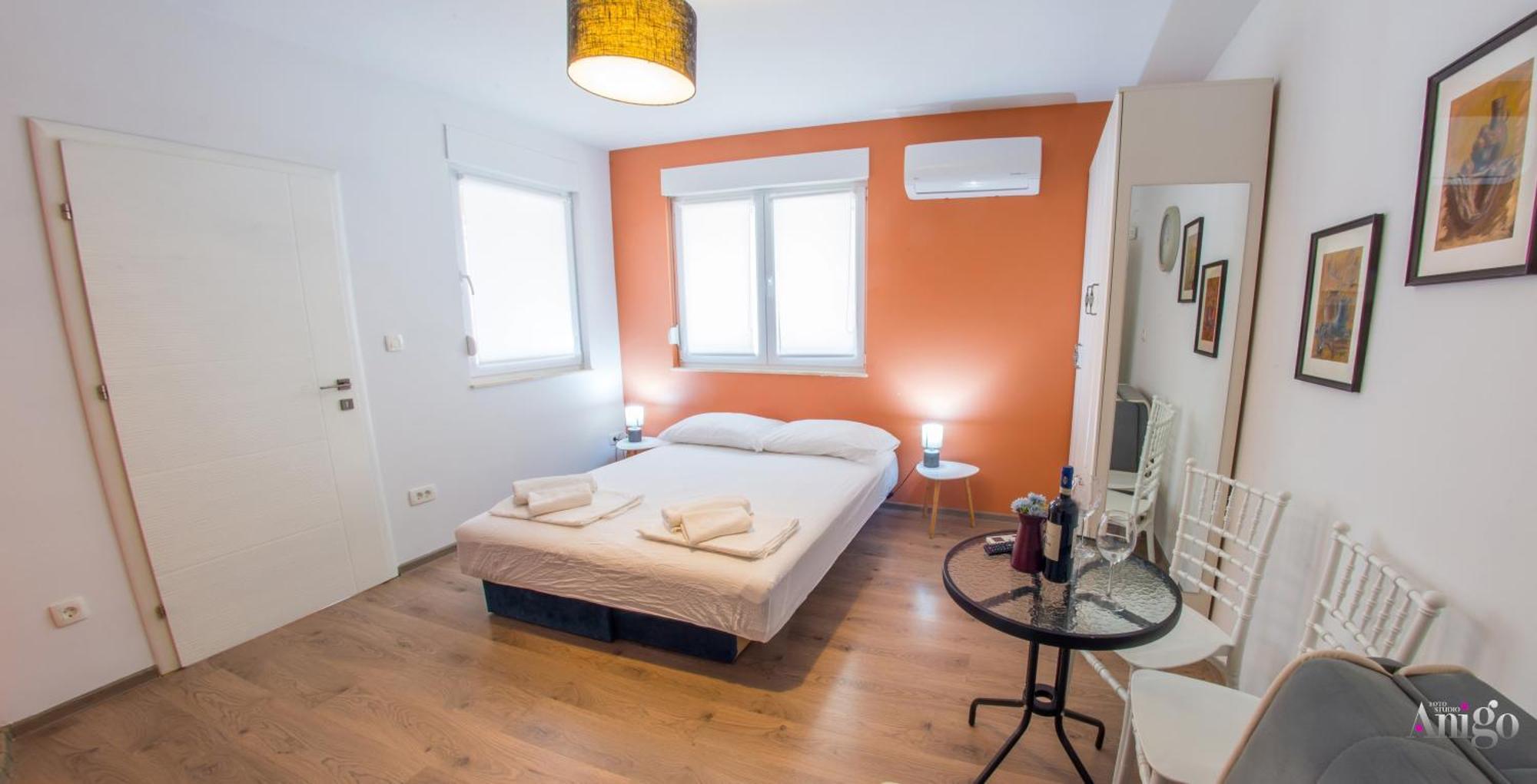 Apartments Enigma - With Private Parking Mostar Kültér fotó